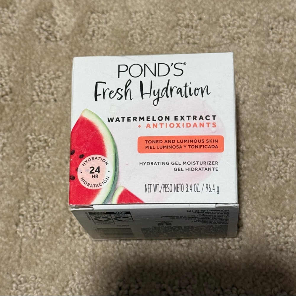 NIB- Pond's Fresh Hydration Gel-Watermelon